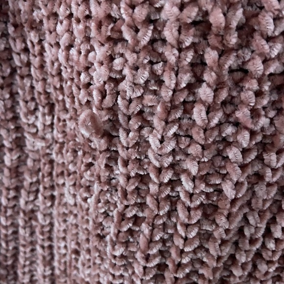 Love Tree: Pink sweater - Picture 9 of 10